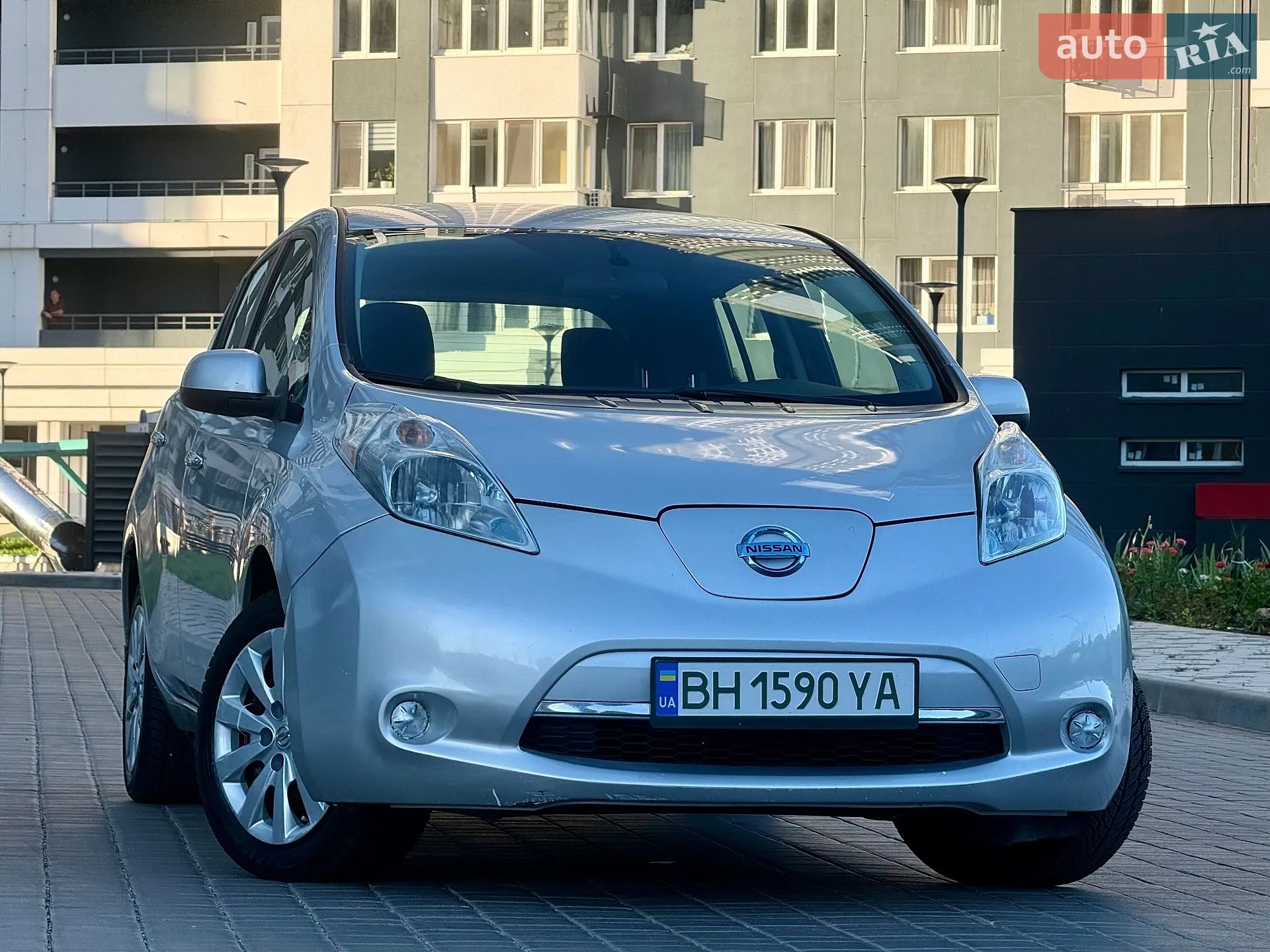 2016 Nissan Leaf - мініатюра 9