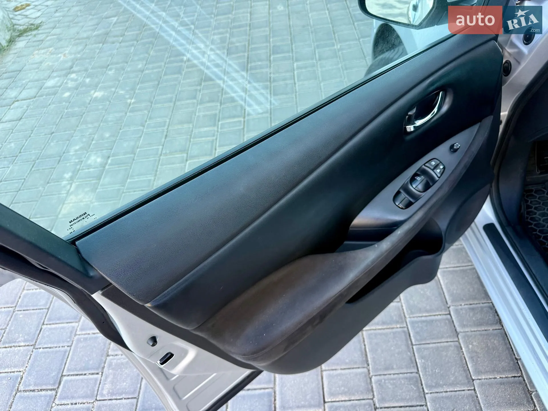 2016 Nissan Leaf - мініатюра 24