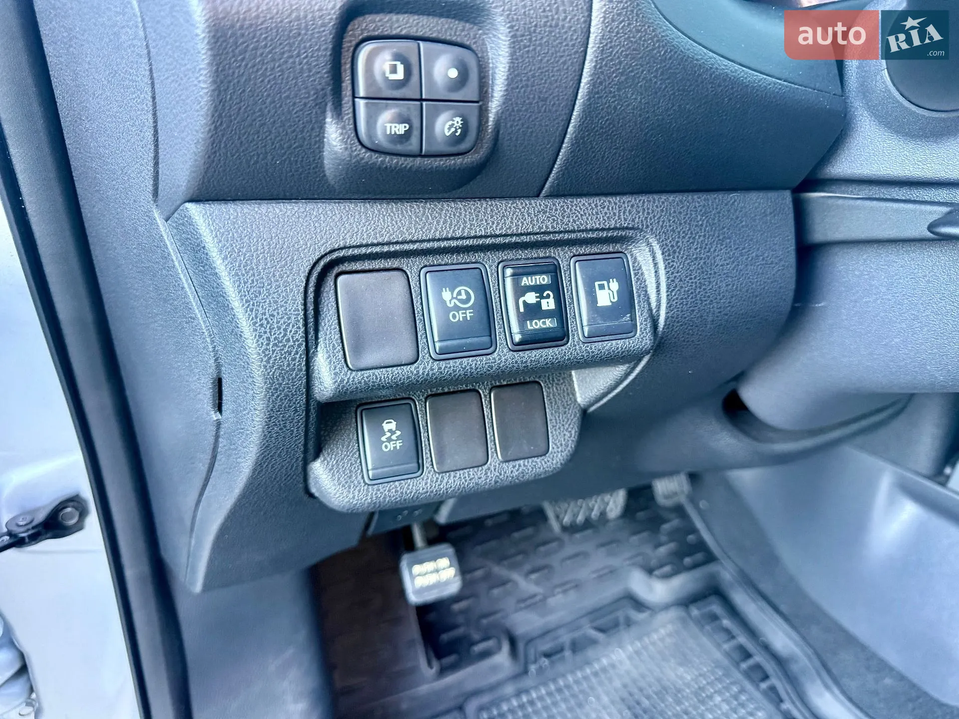 2016 Nissan Leaf - мініатюра 31