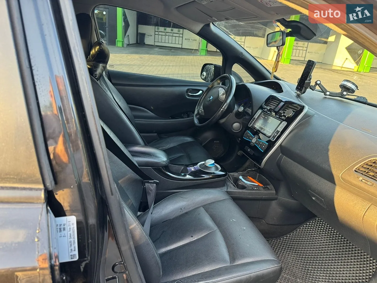 2016 Nissan Leaf - мініатюра 13