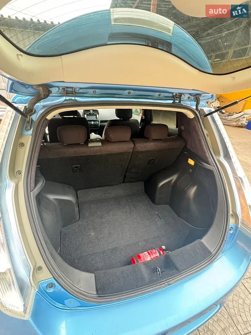 2013 Nissan Leaf - мініатюра 5