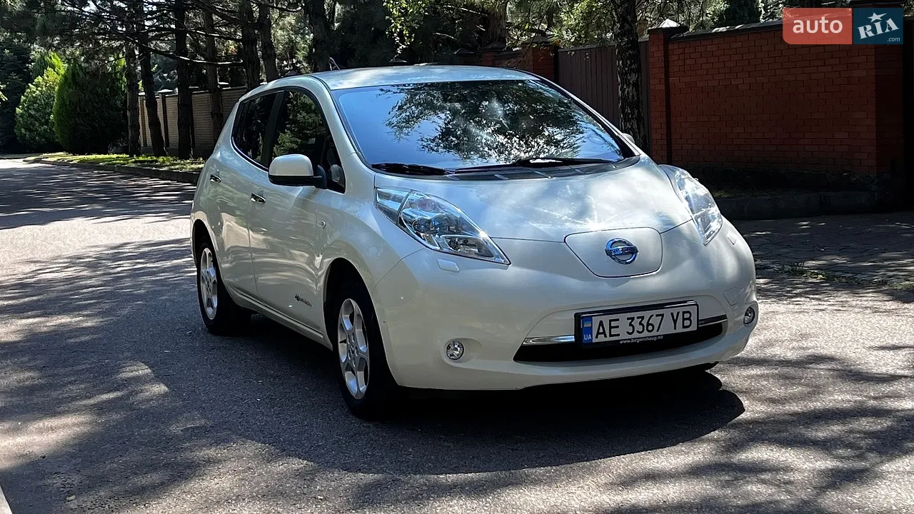 2013 Nissan Leaf - мініатюра 14