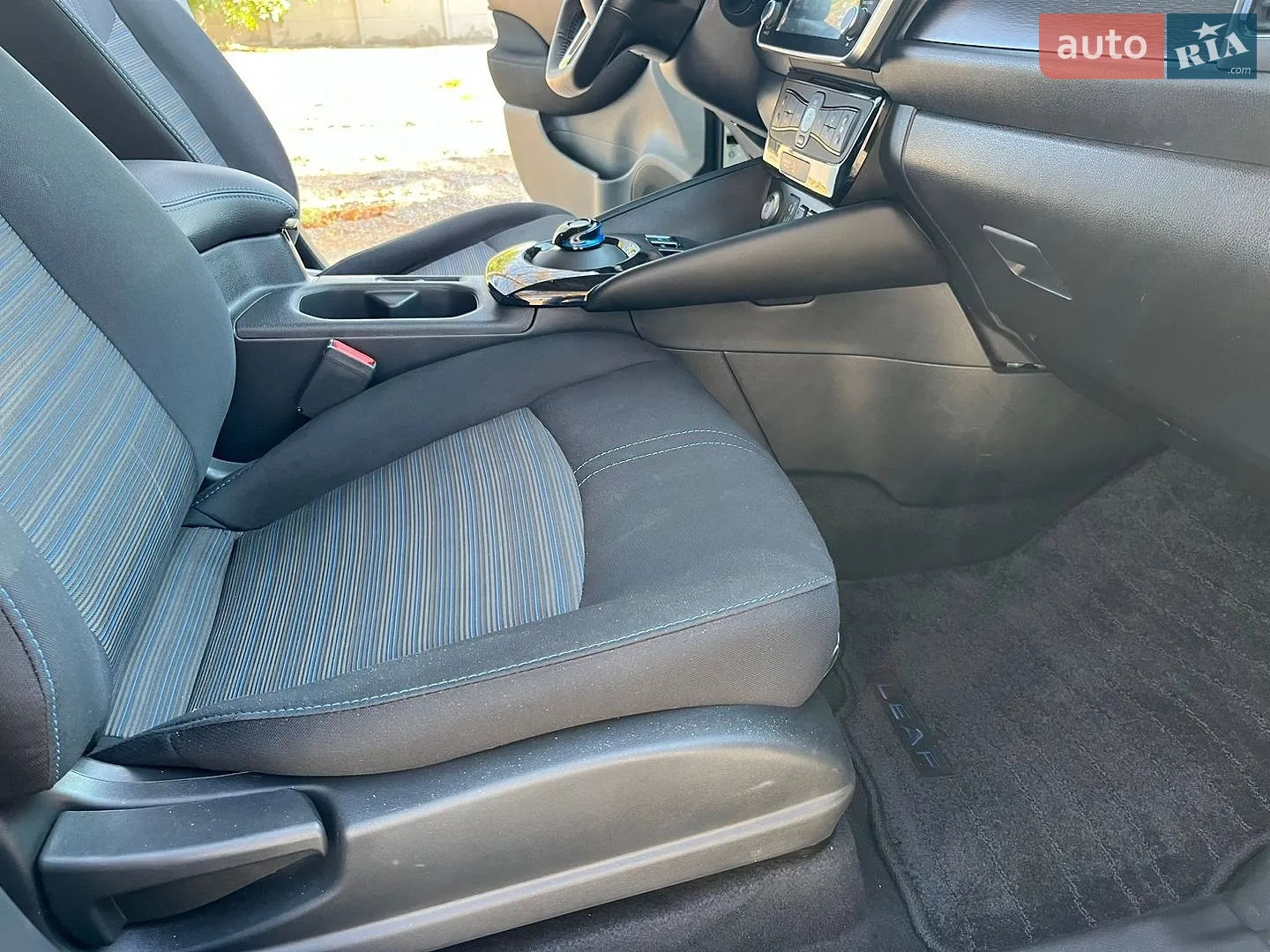 2023 Nissan Leaf - мініатюра 21