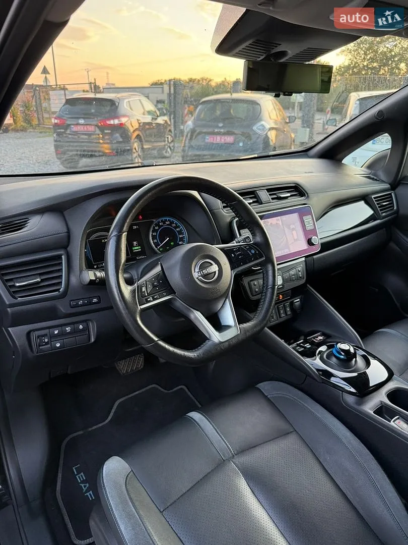 2022 Nissan Leaf - мініатюра 10