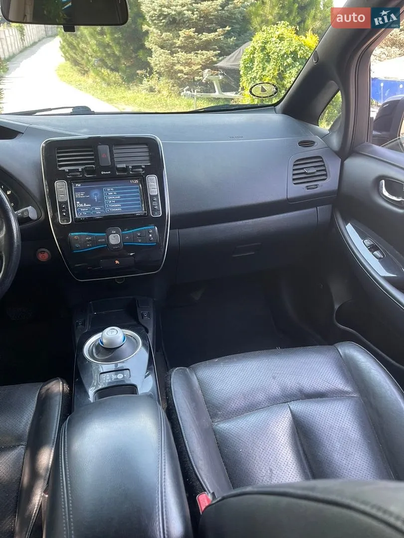 2014 Nissan Leaf - мініатюра 17