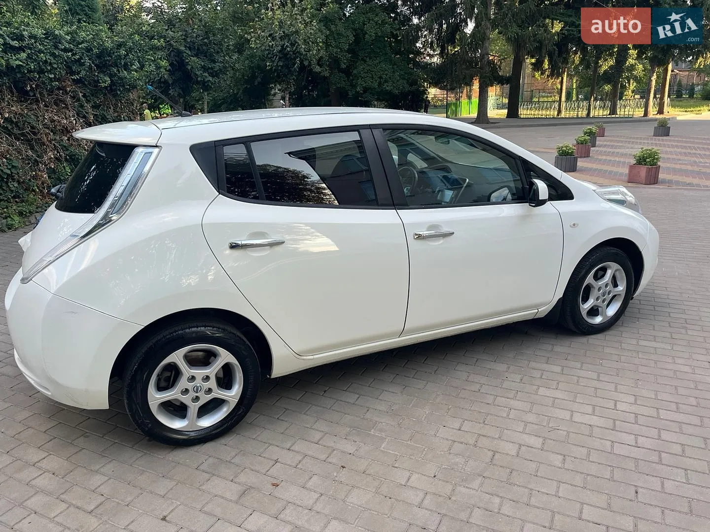 2014 Nissan Leaf - мініатюра 8