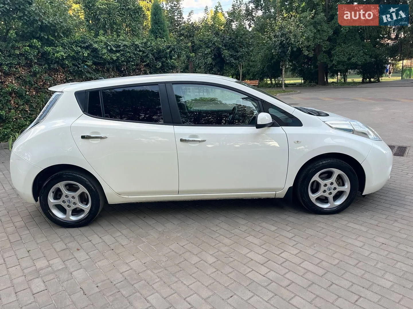 2014 Nissan Leaf - мініатюра 9