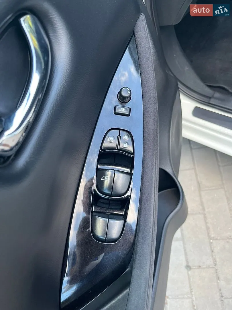 2014 Nissan Leaf - мініатюра 12