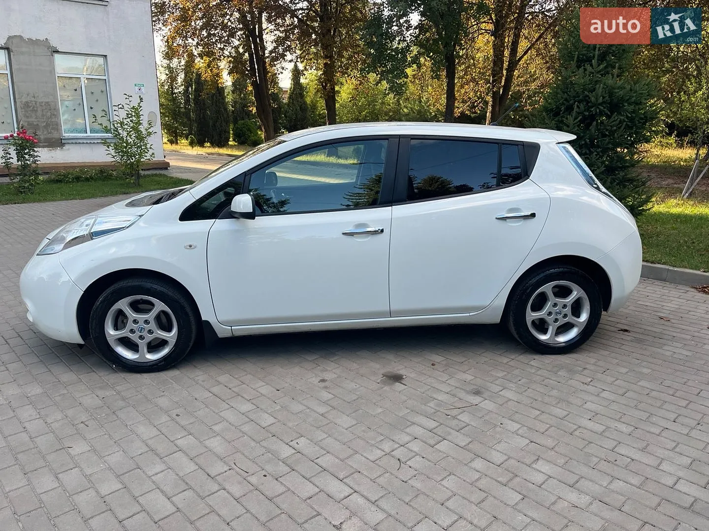 2014 Nissan Leaf - мініатюра 5