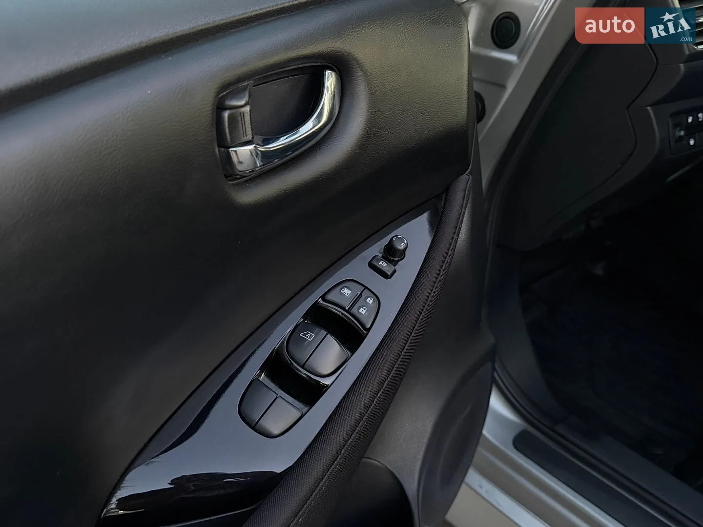 2021 Nissan Leaf - мініатюра 34