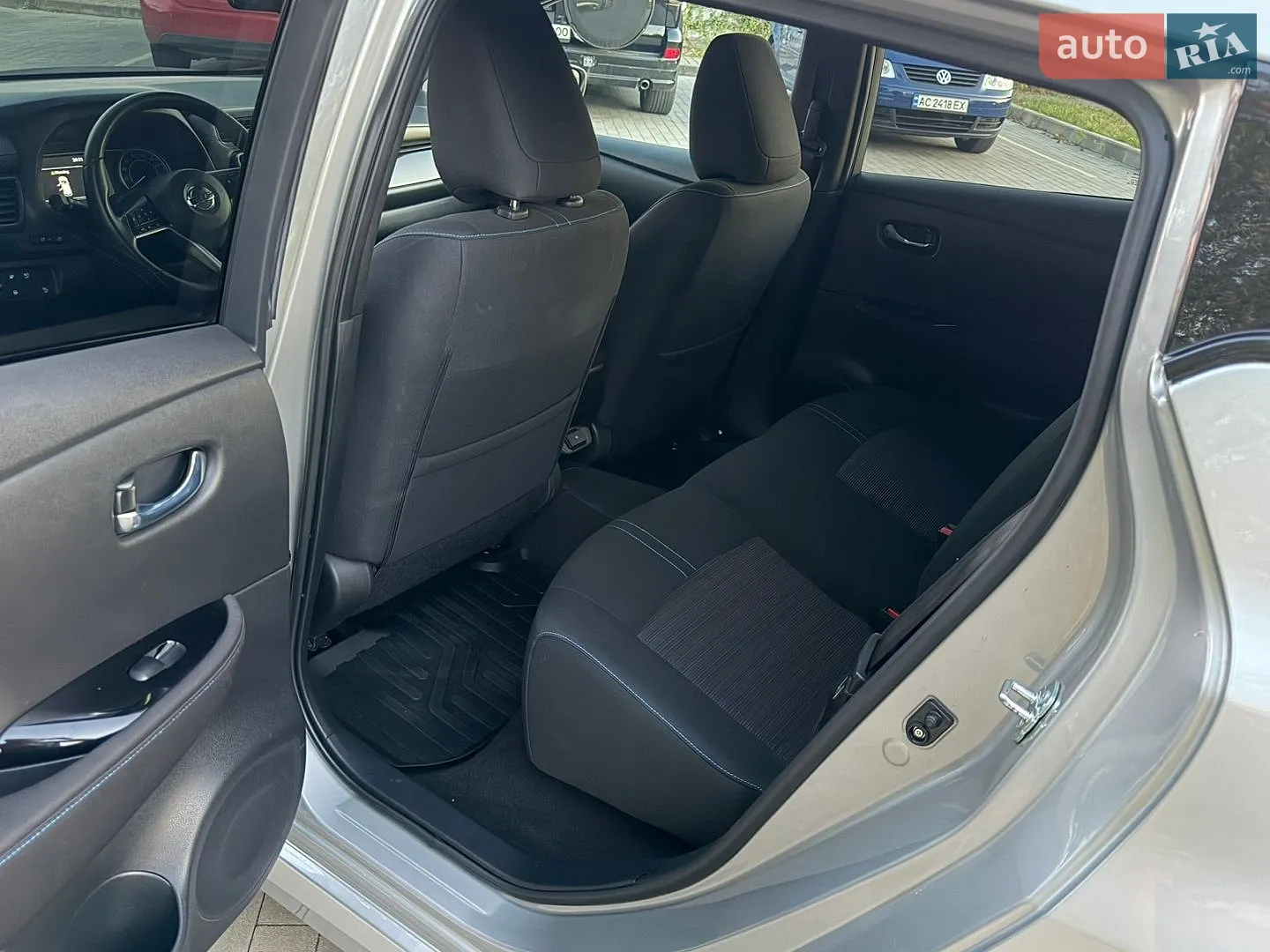 2021 Nissan Leaf - мініатюра 37