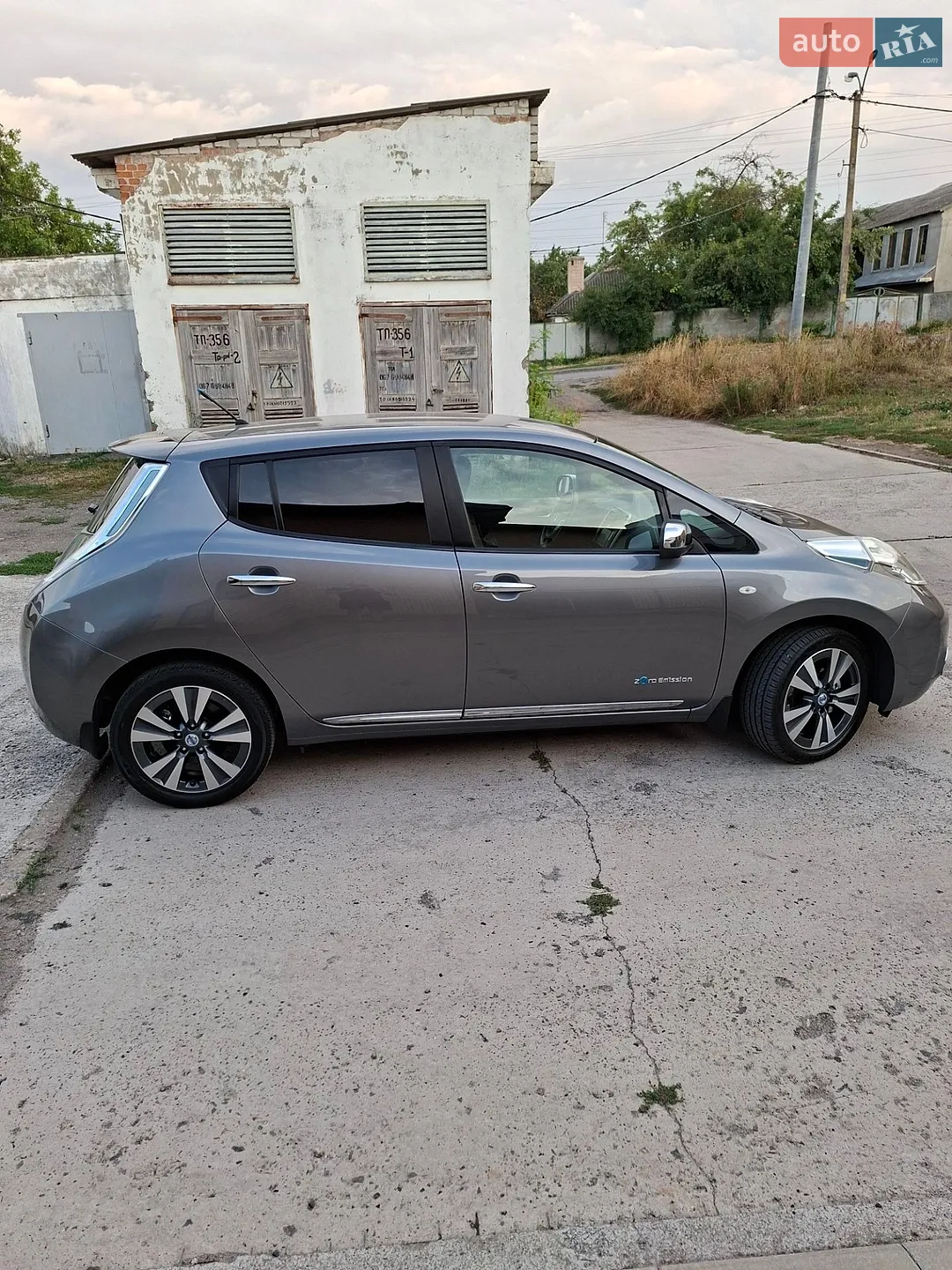 2014 Nissan Leaf - мініатюра 13
