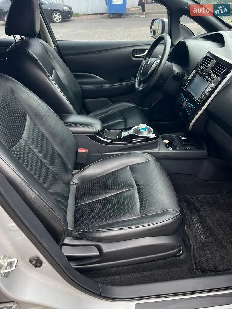 2013 Nissan Leaf - мініатюра 12