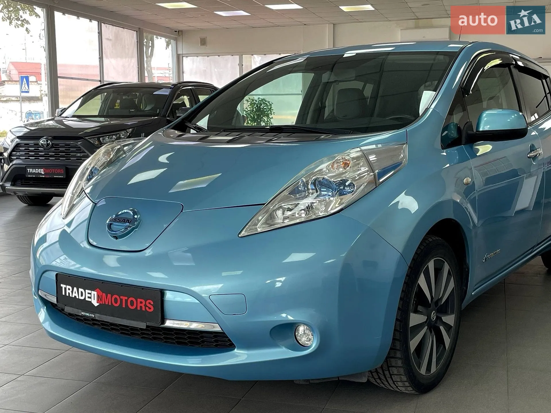 2016 Nissan Leaf - мініатюра 4