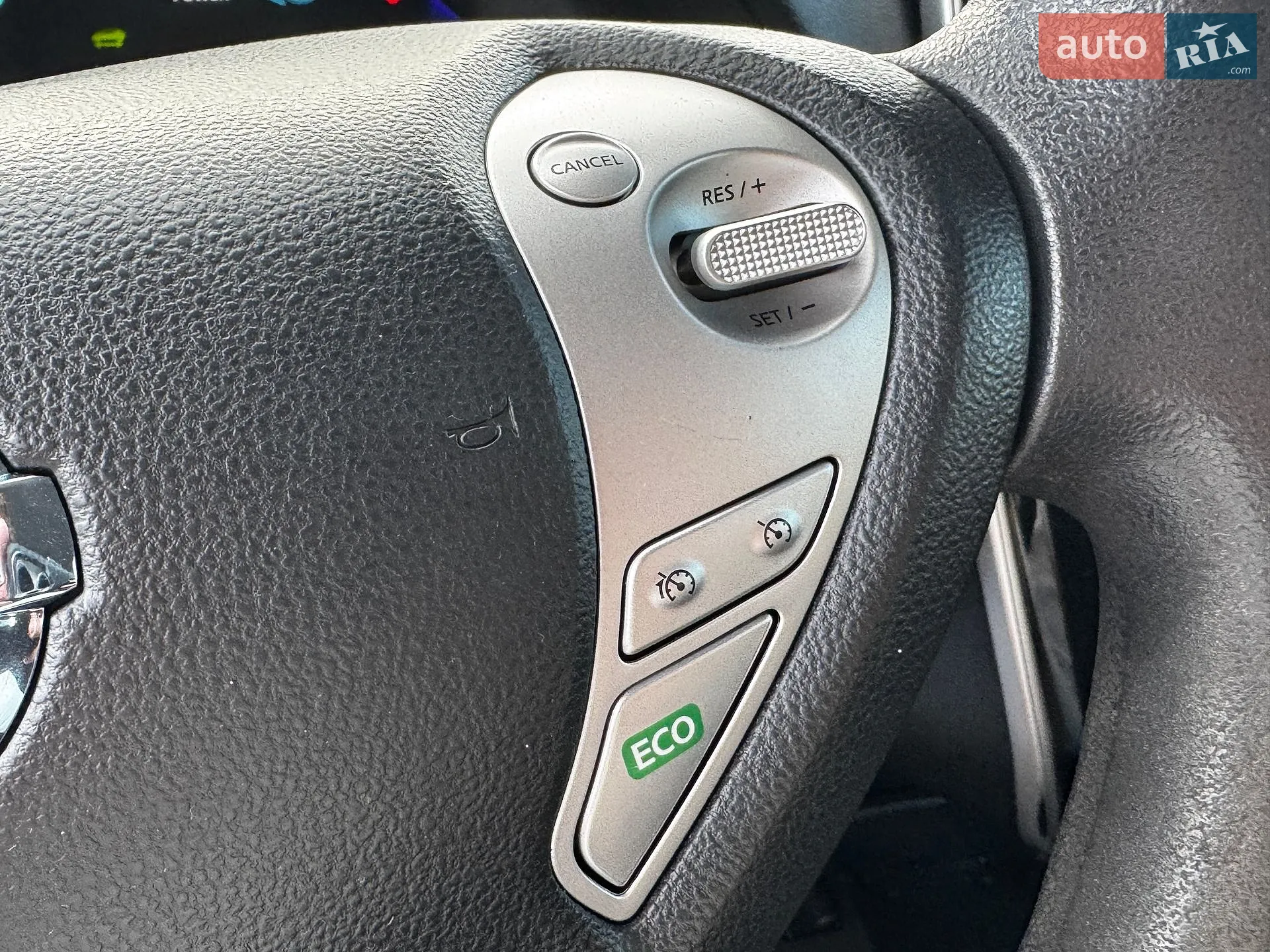 2014 Nissan Leaf - мініатюра 17