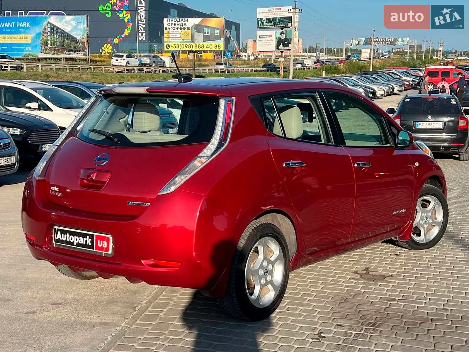 2012 Nissan Leaf - мініатюра 9