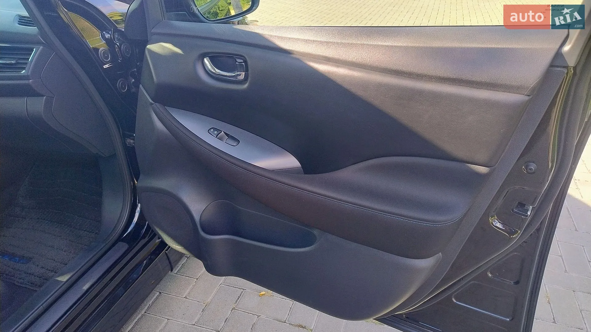 2021 Nissan Leaf - мініатюра 24