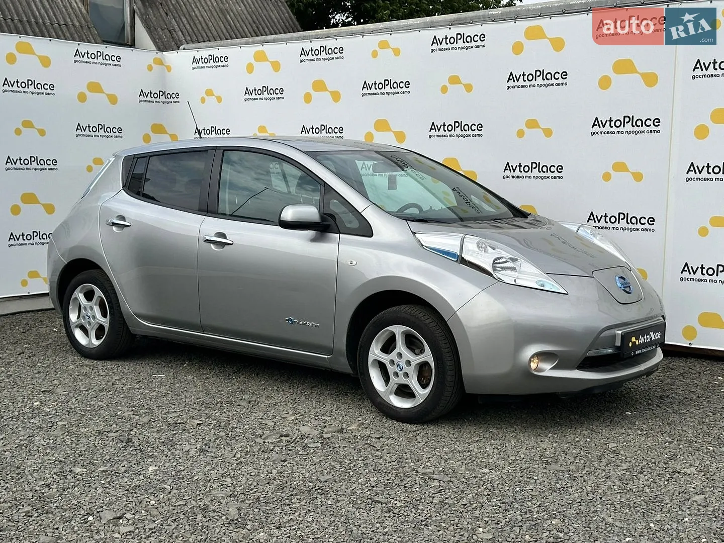2017 Nissan Leaf - мініатюра 12