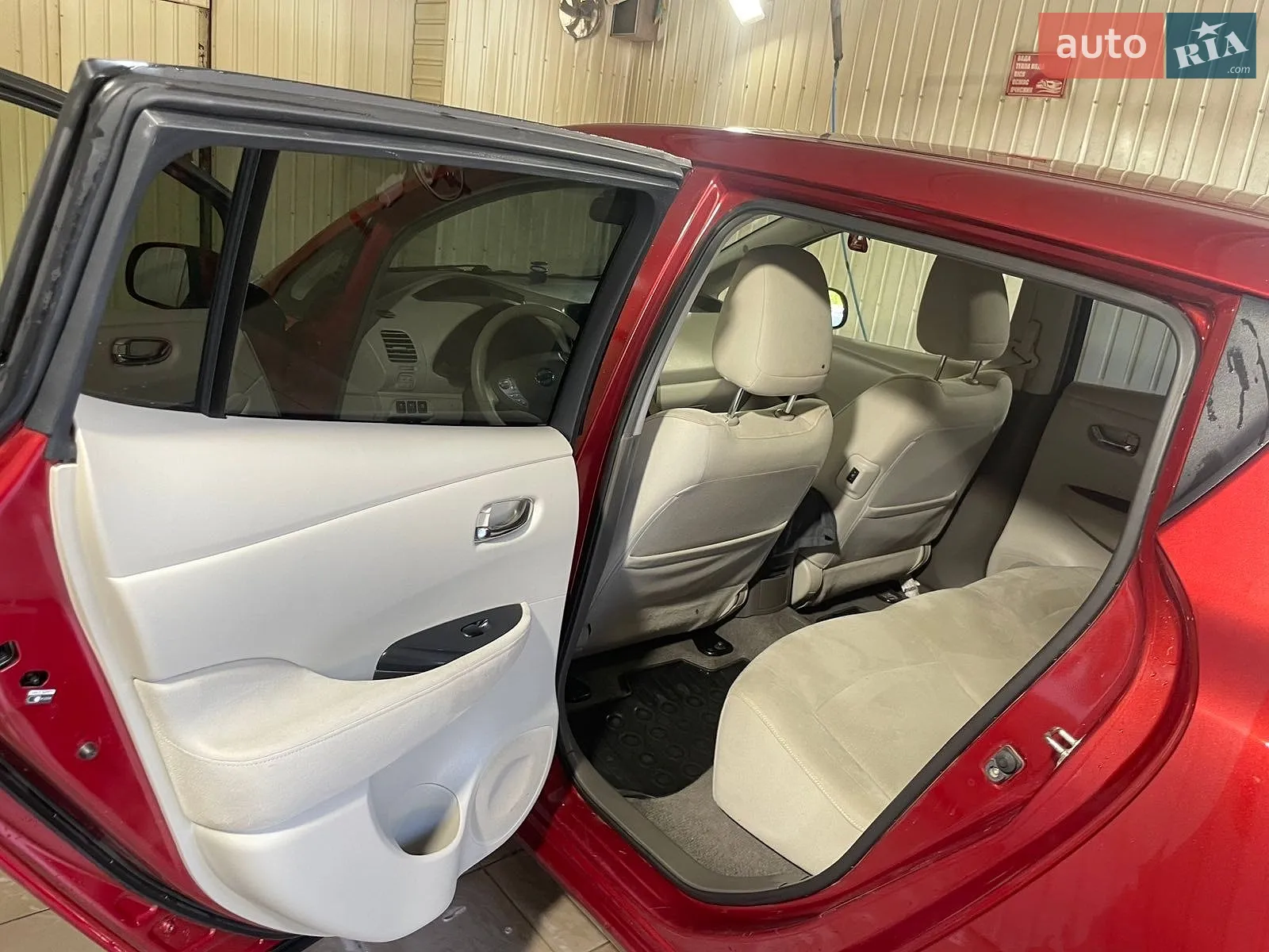 2013 Nissan Leaf - мініатюра 12