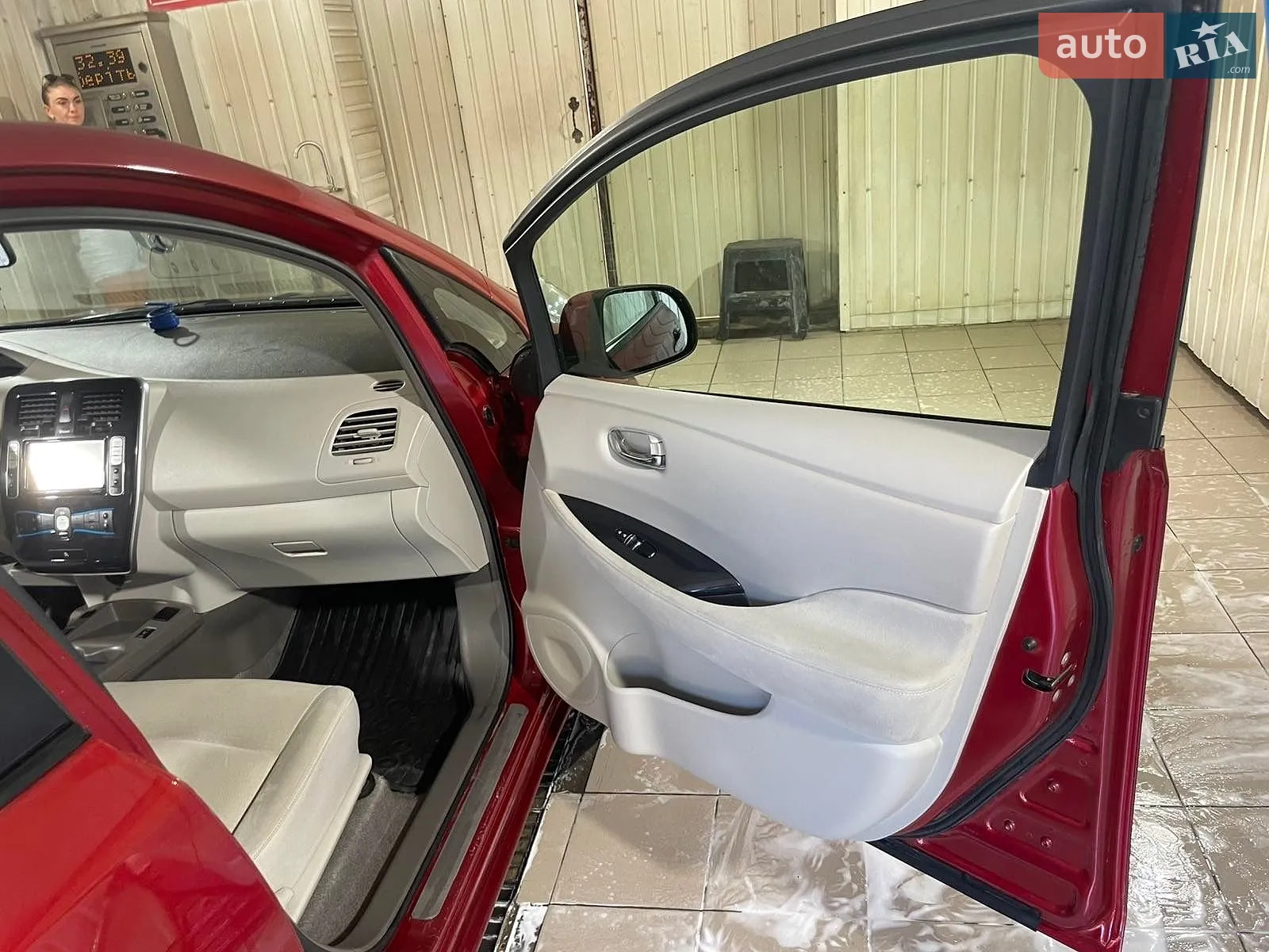 2013 Nissan Leaf - мініатюра 15