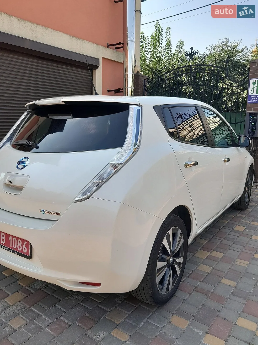 2016 Nissan Leaf - мініатюра 6