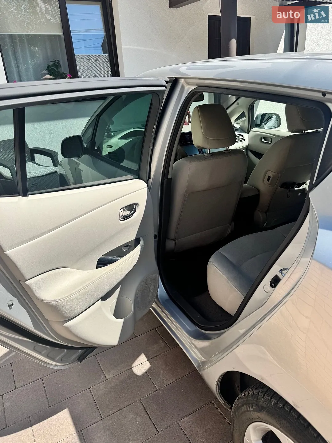 2013 Nissan Leaf - мініатюра 12