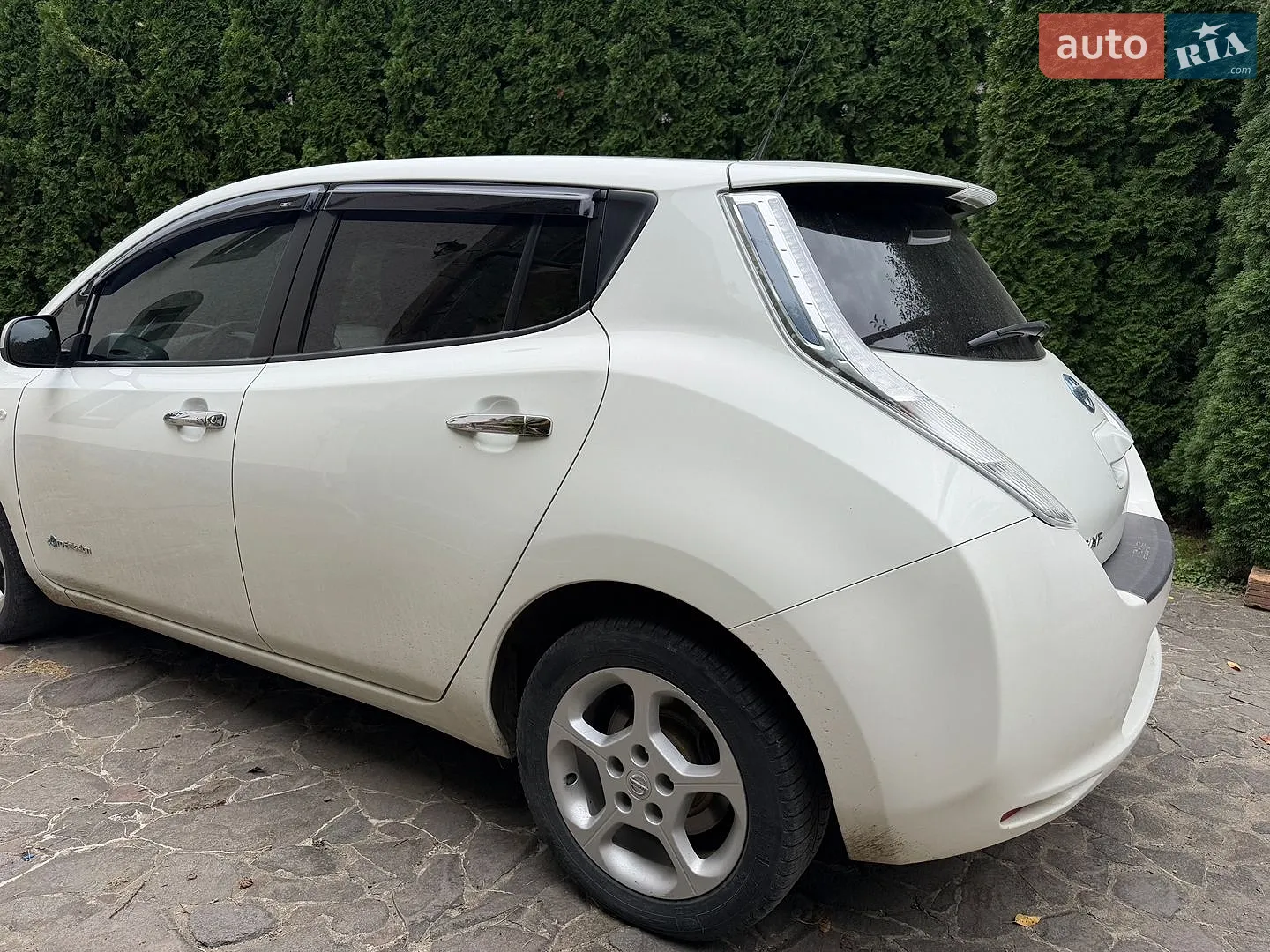 2016 Nissan Leaf - мініатюра 9
