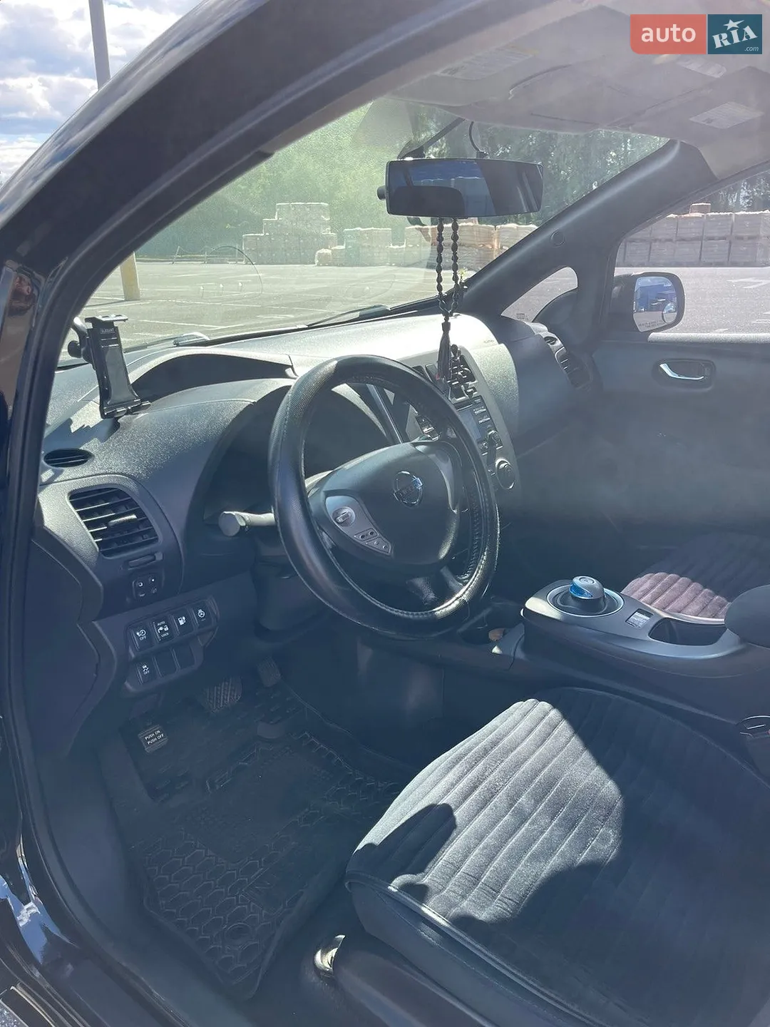 2013 Nissan Leaf - мініатюра 11