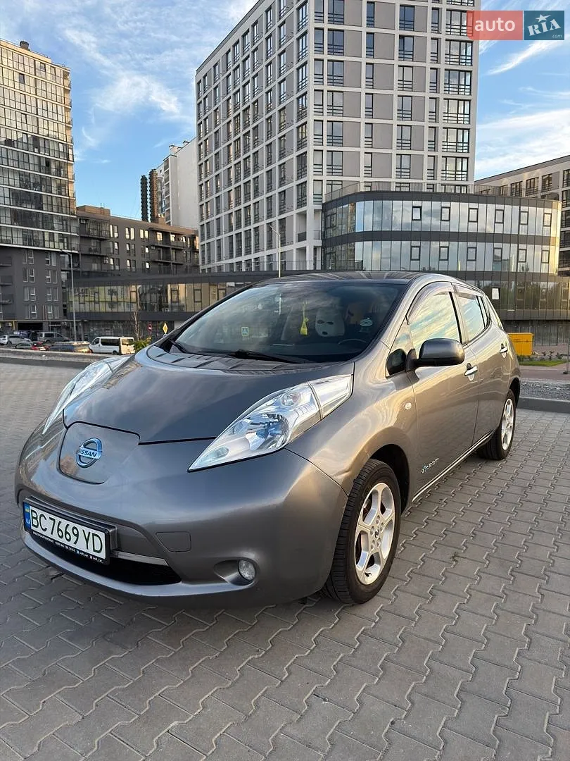 2014 Nissan Leaf - мініатюра 2