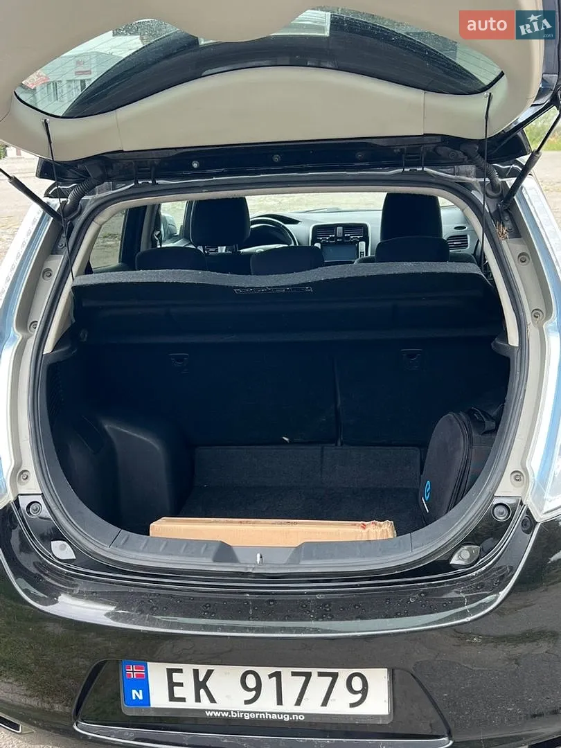 2013 Nissan Leaf - мініатюра 18