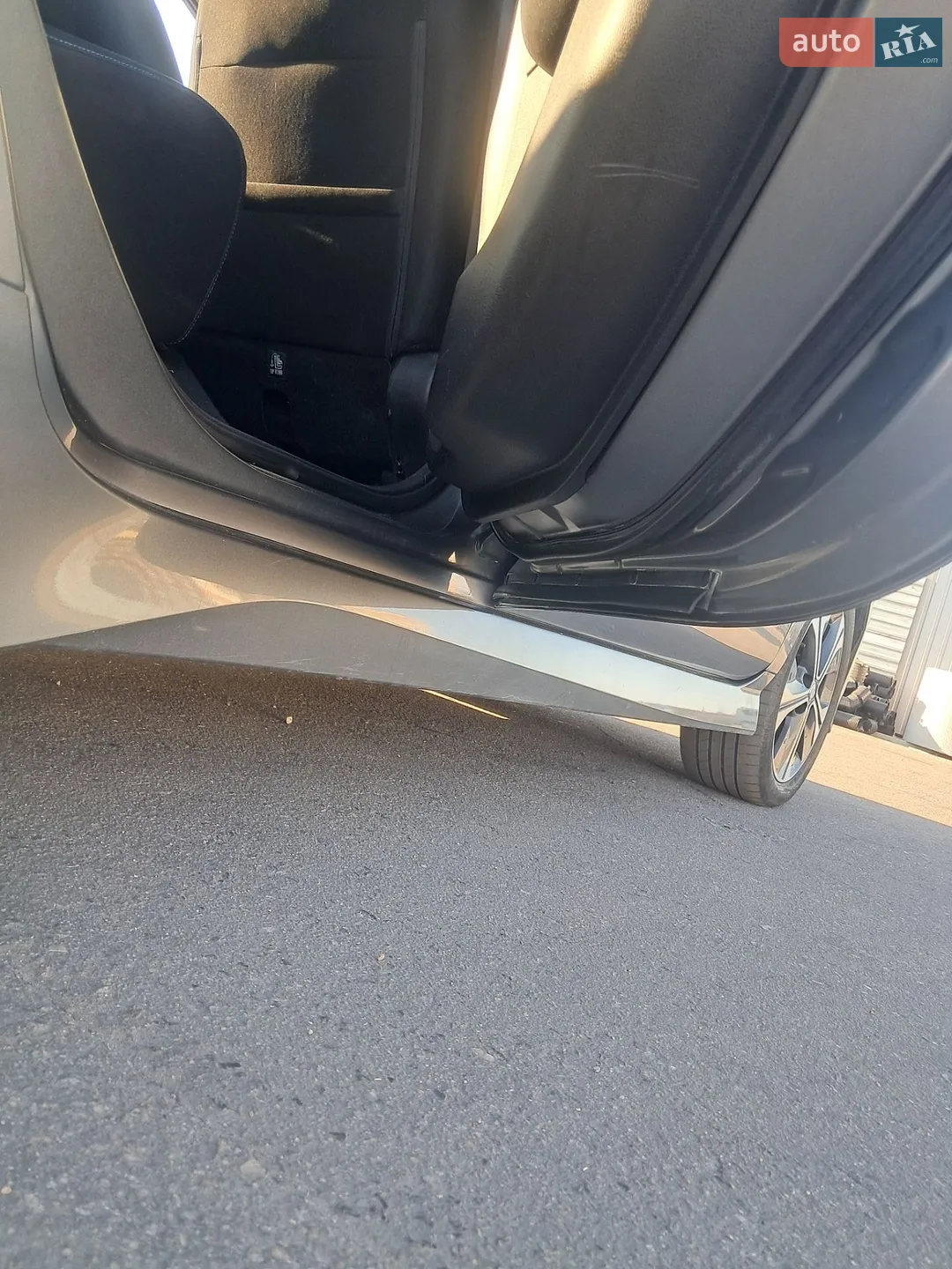 2020 Nissan Leaf - мініатюра 12