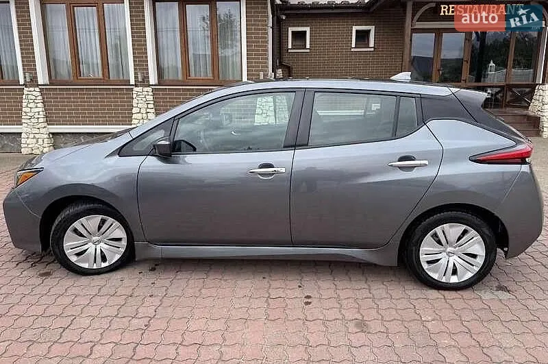 2020 Nissan Leaf - мініатюра 7