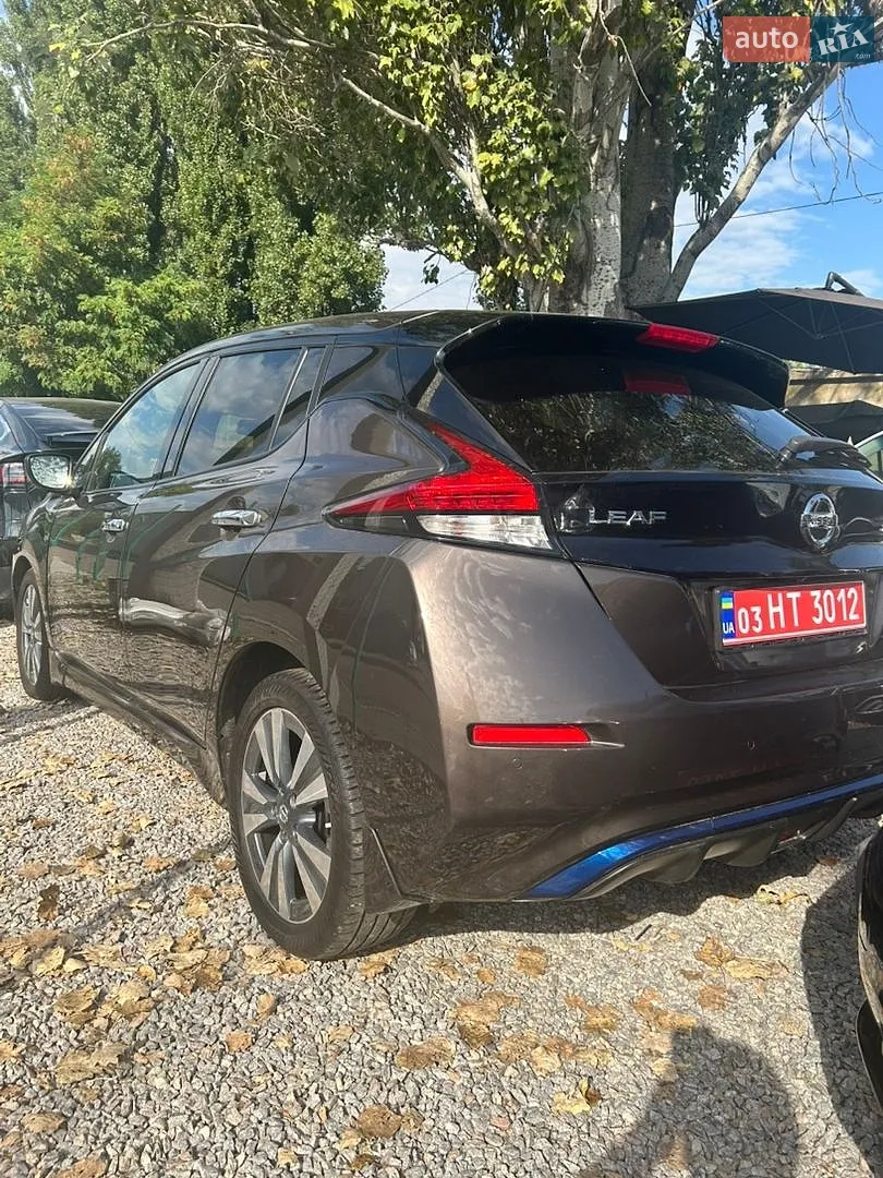 2018 Nissan Leaf - мініатюра 9