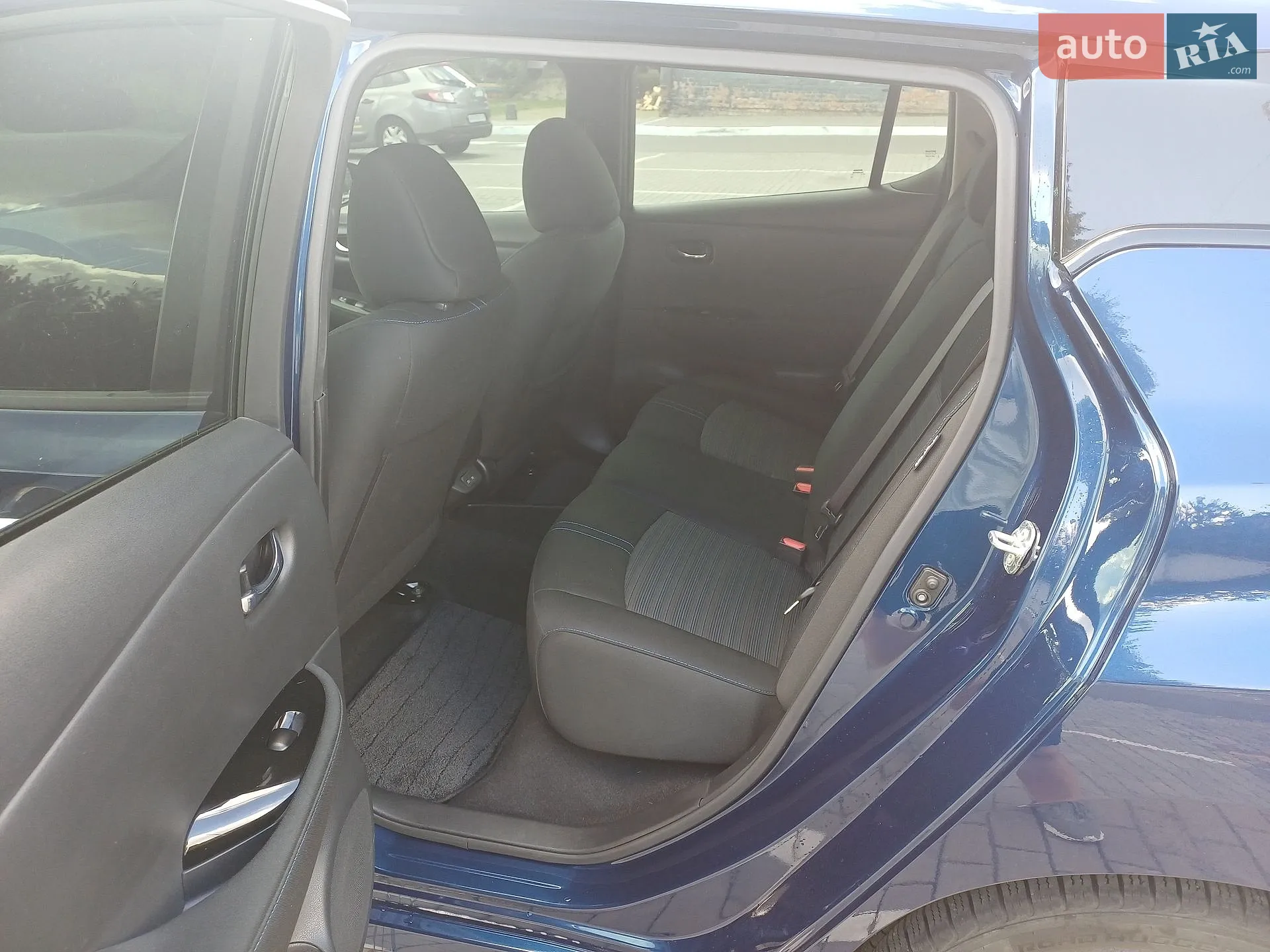 2020 Nissan Leaf - мініатюра 14