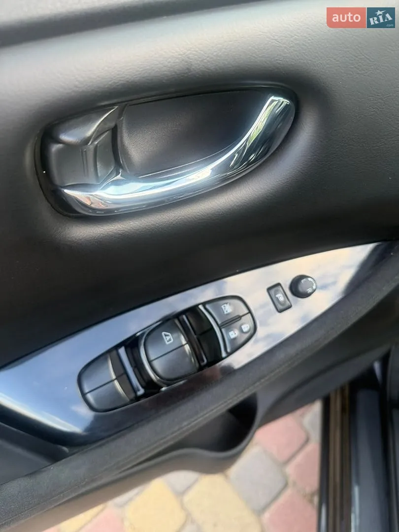2015 Nissan Leaf - мініатюра 7