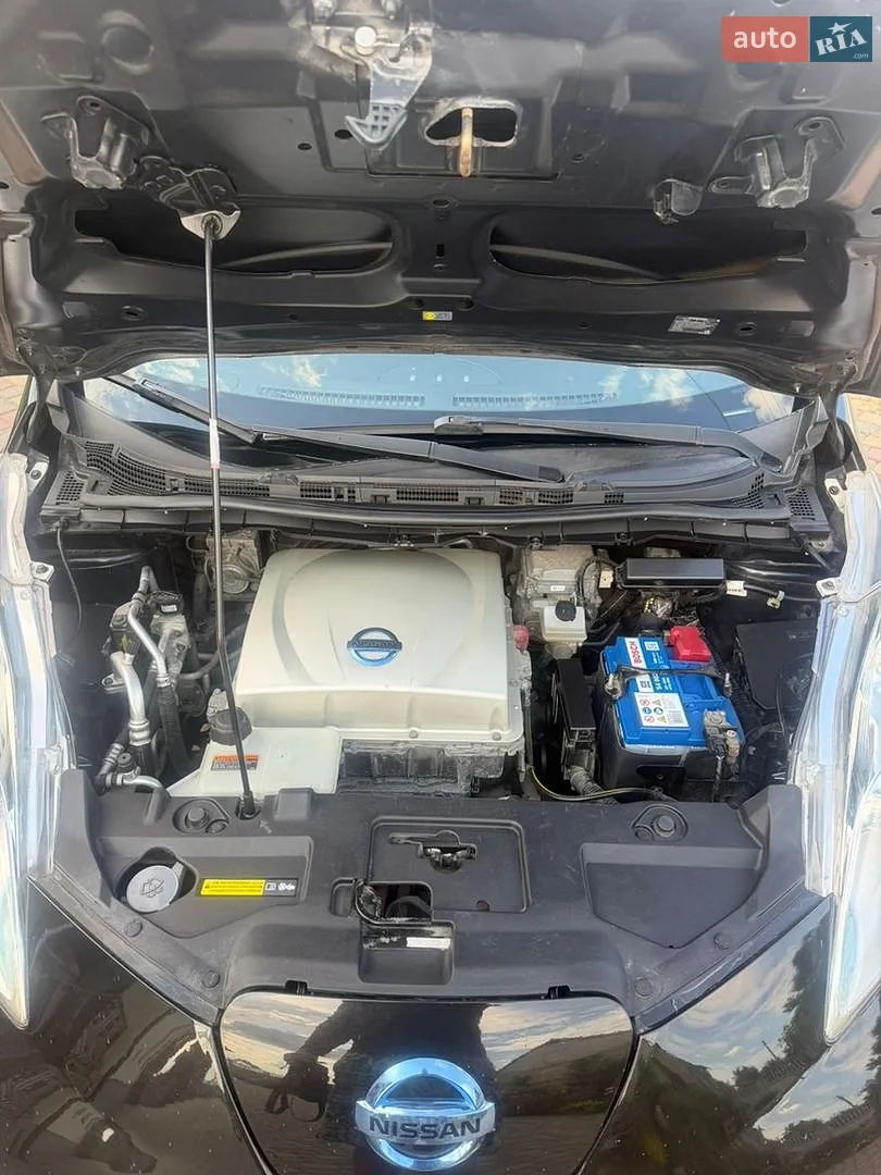 2015 Nissan Leaf - мініатюра 17