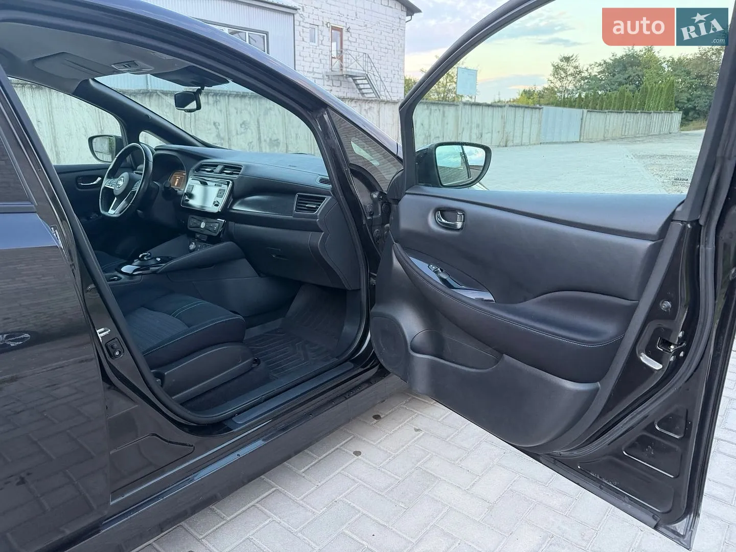 2018 Nissan Leaf - мініатюра 24