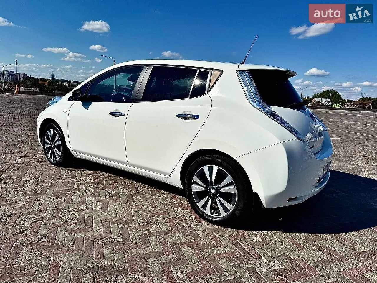 2016 Nissan Leaf - мініатюра 7