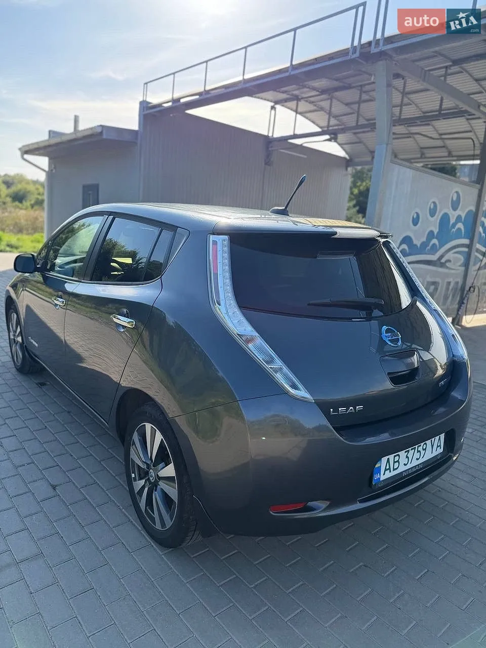 2013 Nissan Leaf - мініатюра 9