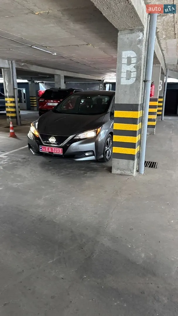 2020 Nissan Leaf - мініатюра 7
