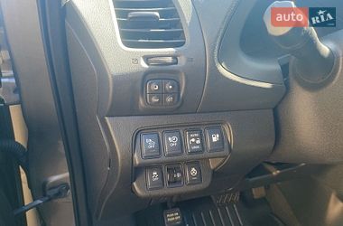 Хетчбек Nissan Leaf 2013 в Полтаві фото 12 Хетчбек Nissan Leaf 2013 в Полтаві