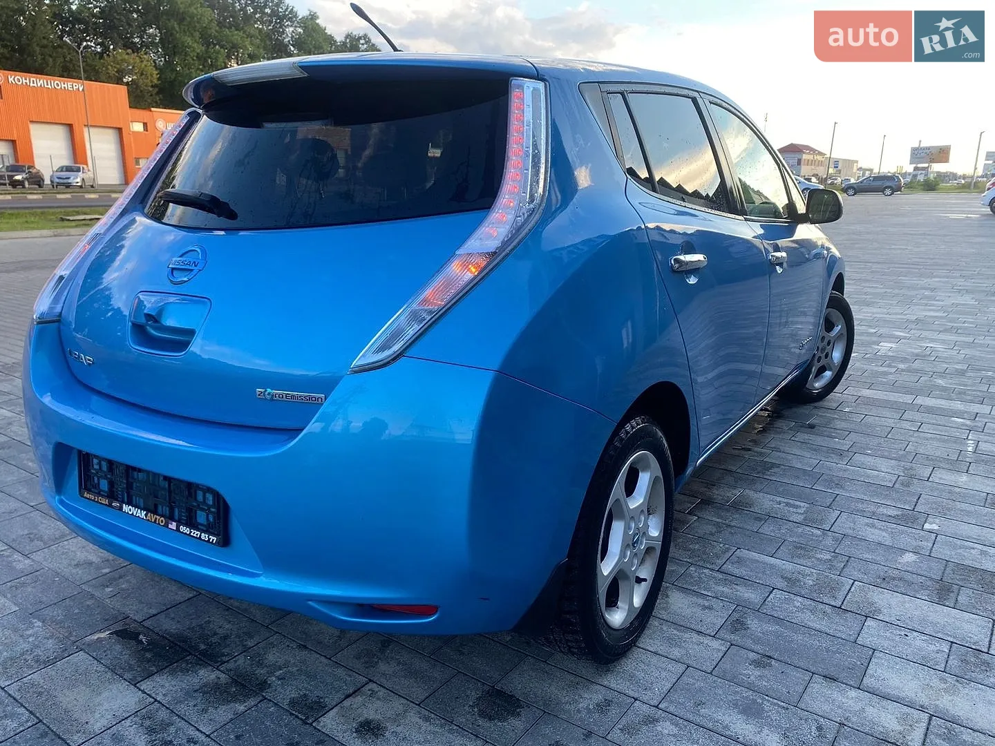 2012 Nissan Leaf - мініатюра 17