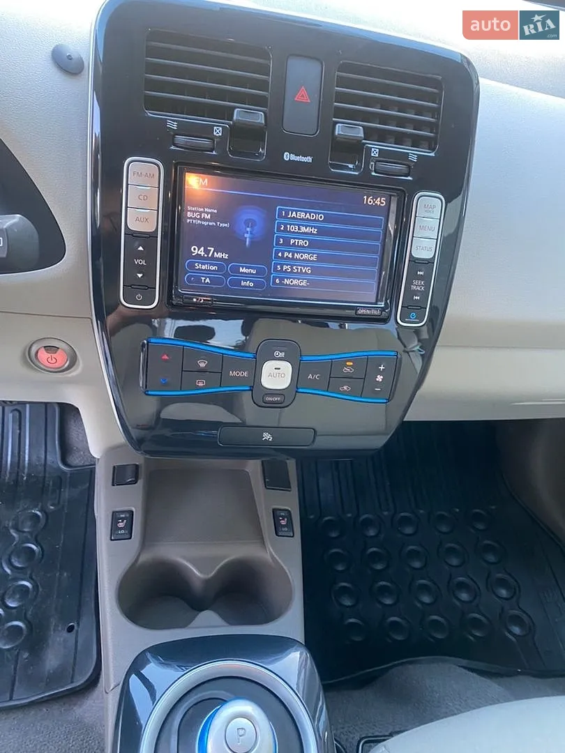 2012 Nissan Leaf - мініатюра 24