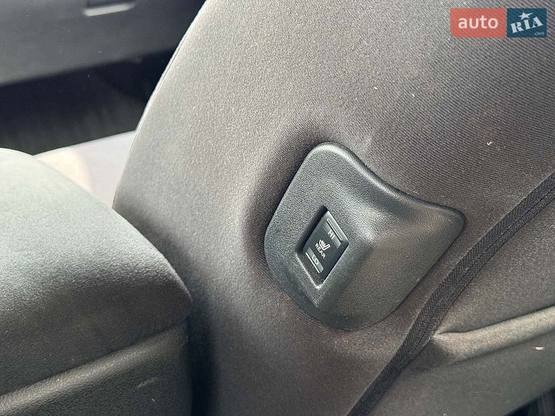 Хэтчбек Nissan Leaf 2015 в Виннице