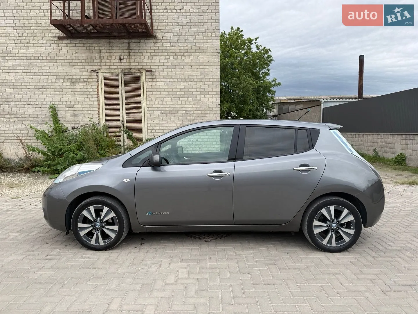 2013 Nissan Leaf - мініатюра 11