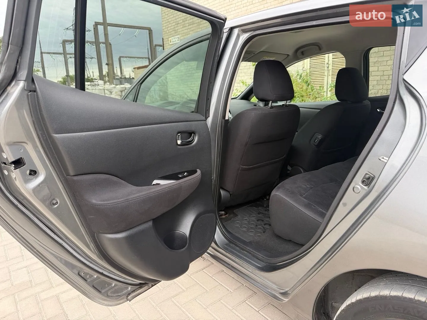 2013 Nissan Leaf - мініатюра 17