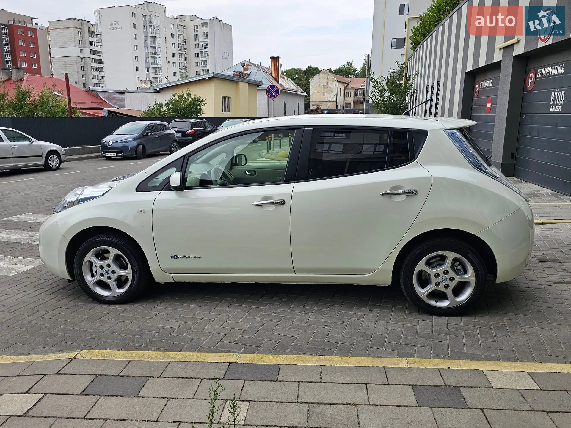 2012 Nissan Leaf - мініатюра 8