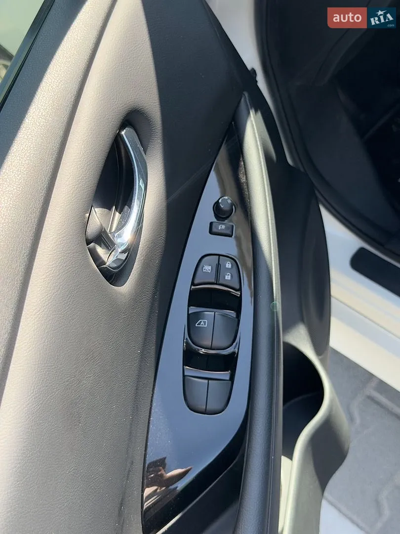 2018 Nissan Leaf - мініатюра 38