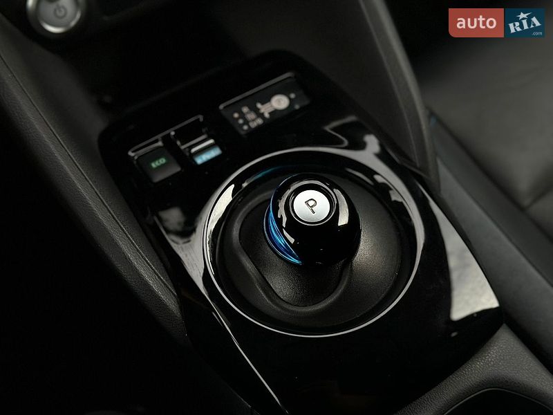 Хэтчбек Nissan Leaf 2019 в Львове