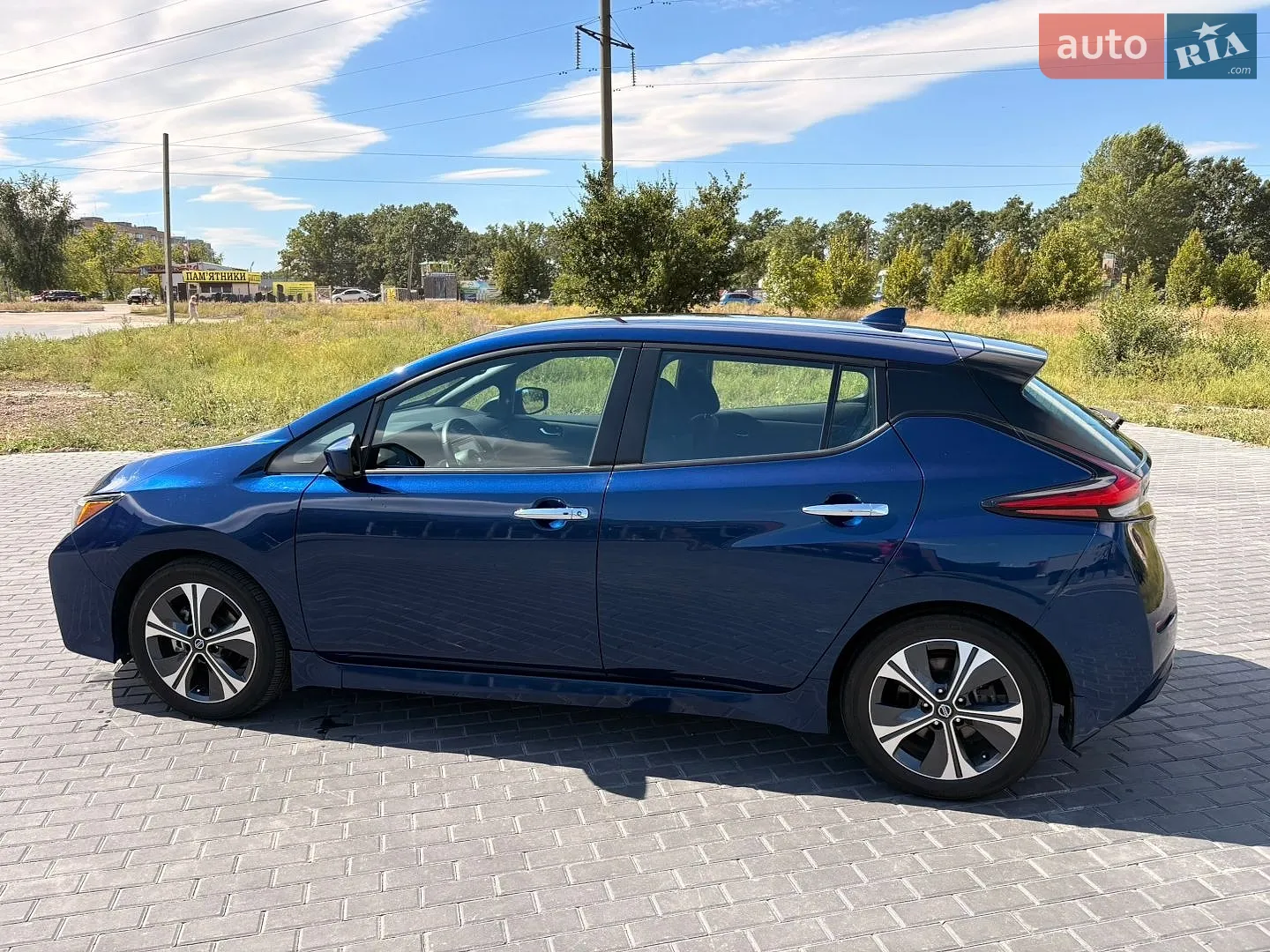 2020 Nissan Leaf - мініатюра 8